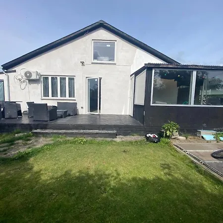 Stort Luksus * Søborg